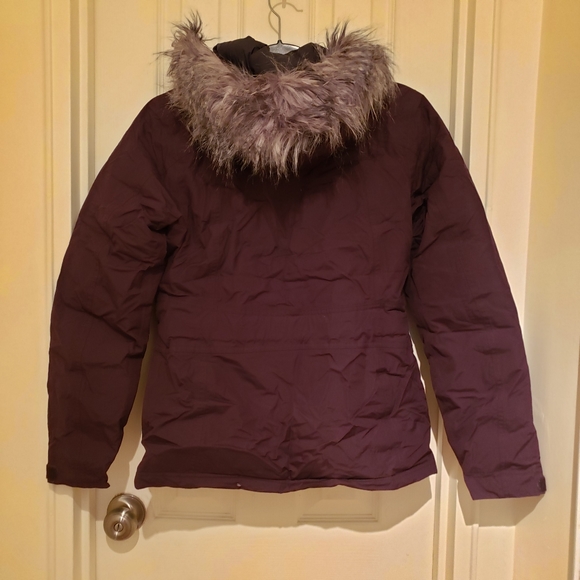 North Face burgundy/purple coat - Picture 4 of 8